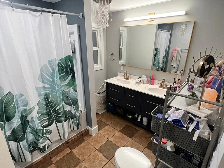 315 E Southern Dr — Photo 6