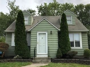 100 Treadwell Rd, Tonawanda, NY 14150