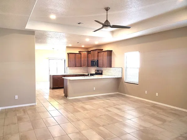 1711 Camino Rustica SW, Los Lunas, NM 87031