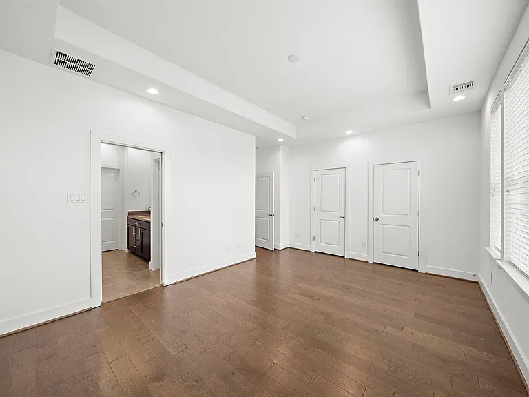 2603 Hutchins St — Photo 26