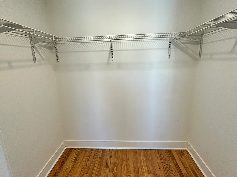 1801 S Throop St #403 — Photo 6