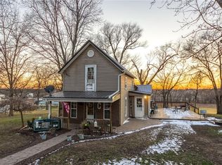 21847 Liv #3599, Chillicothe, MO 64601