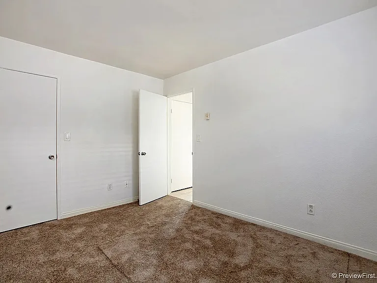 3780 Swift Ave #7 — Photo 6