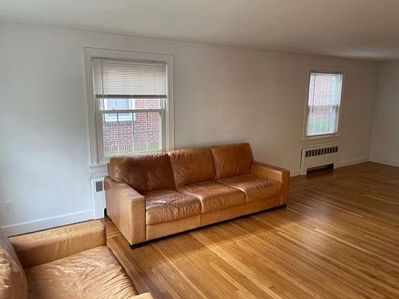 2nd image of 132 Woodbine St #132