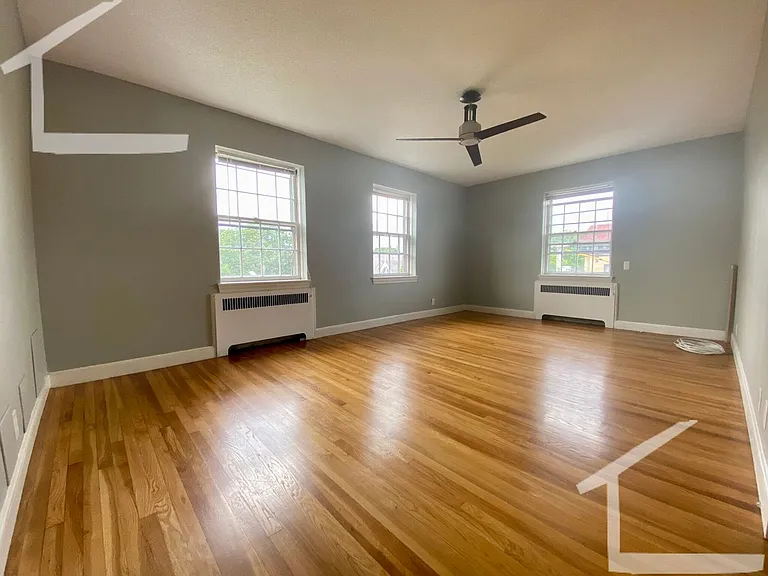 34 Browne St #3 — Photo 10