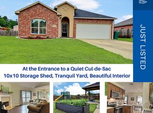 11205 Caddo Dr, Denham Springs, LA 70726