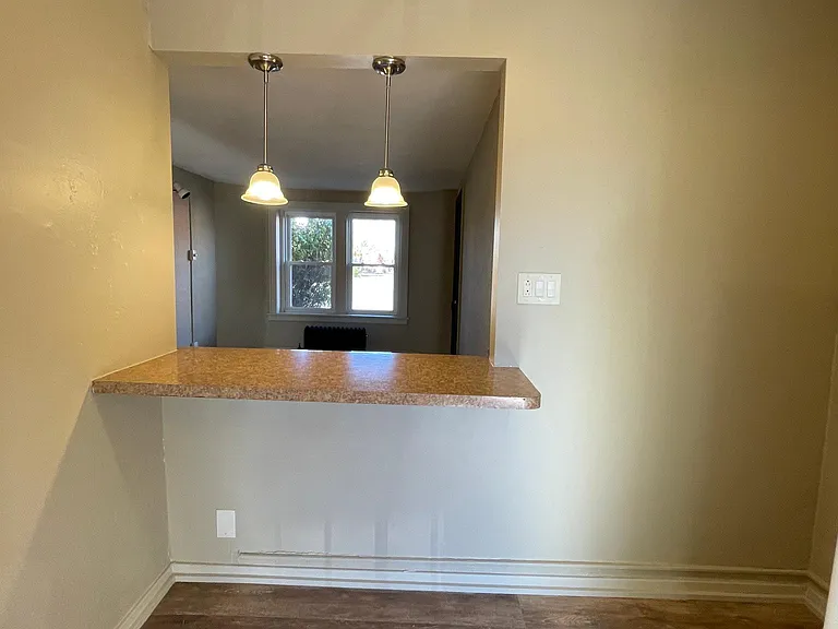 1174 Kenmore Ave #10 — Photo 7