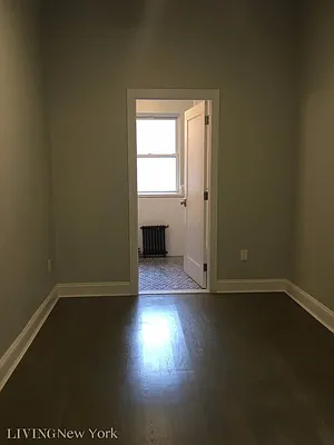 Rented by Living New York | media 32