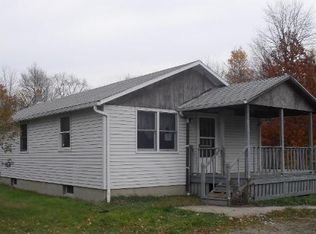 26707 Clark Rd, Wellington, OH 44090