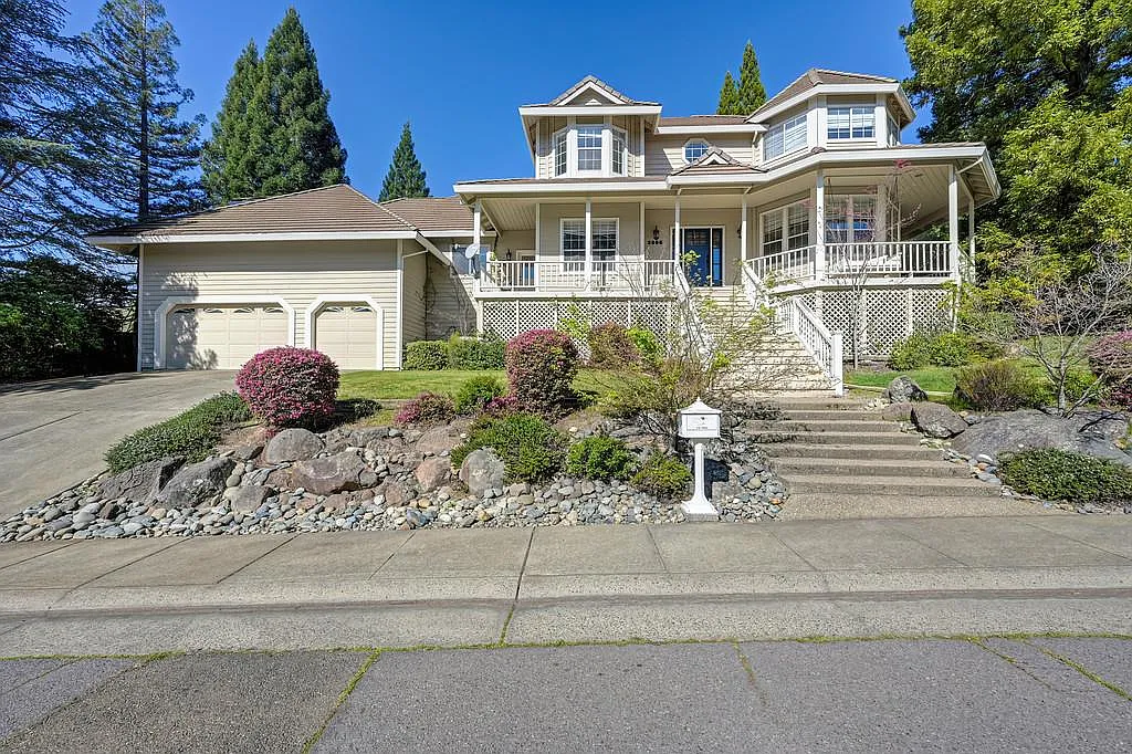 3966 Rawhide Rd photo 1