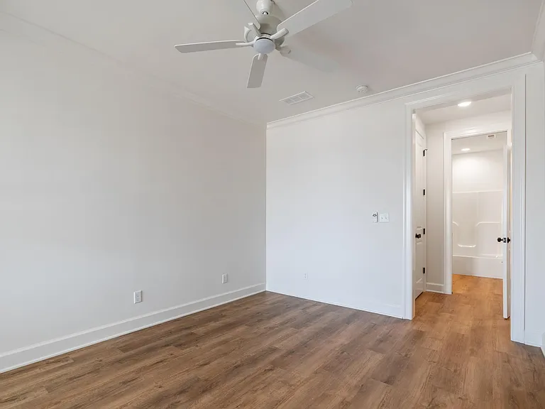 6314 Meeting St #202 — Photo 17