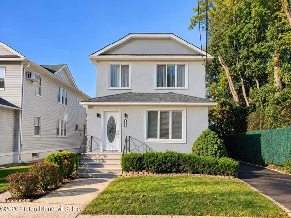 131 Cedarview Ave, Staten Island, NY 10306