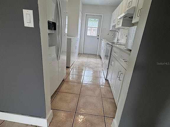 3rd image of 725 Northlake Blvd APT 38