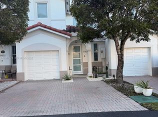 11536 NW 43rd Ter, Doral, FL 33178