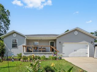 221 Foley Street, Hollister, MO 65672