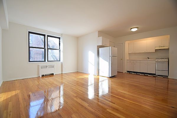 1st image of 1983 Sedgwick Ave APT Gd