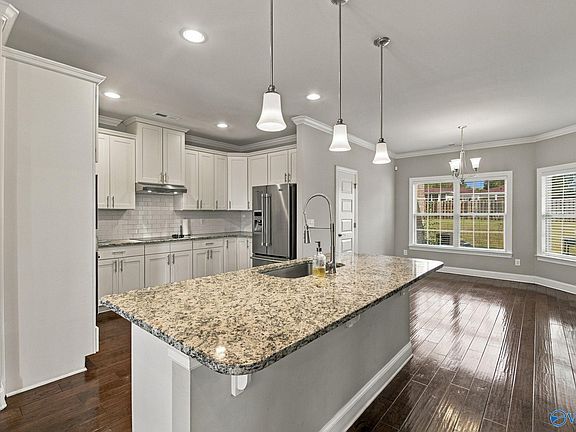 2nd image of 27087 Seven Pines Ln