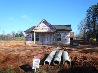 12 Bush St, Inman, SC 29349