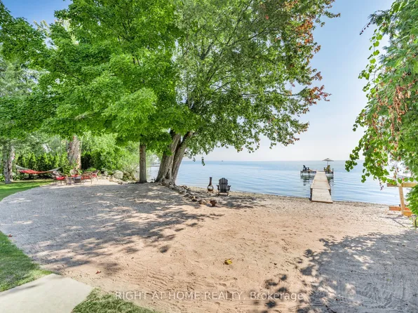 113 Minnetonka Rd, Innisfil, ON L9S 2V8