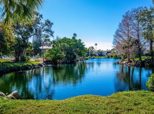 6464 Seagull Dr APT 327, Bradenton, FL 34210