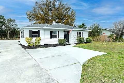 1st image of 305 LINDEN DRIVE