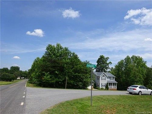 1st image of 115 Spalding Ct
