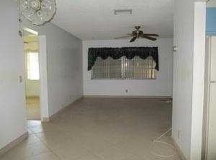2385 SW 8th Ave, Boynton Beach, FL 33426