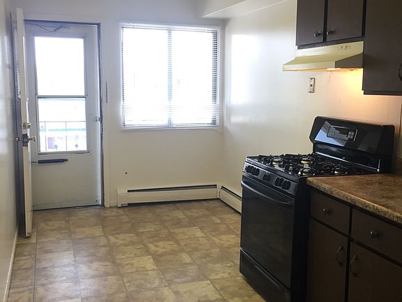 3rd image of 2023 N Butrick St