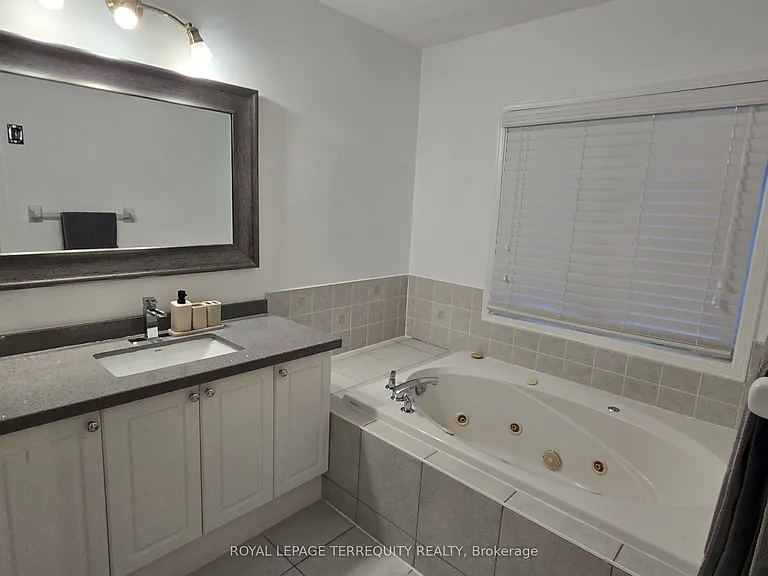 7155 Lowville Hts — Photo 17