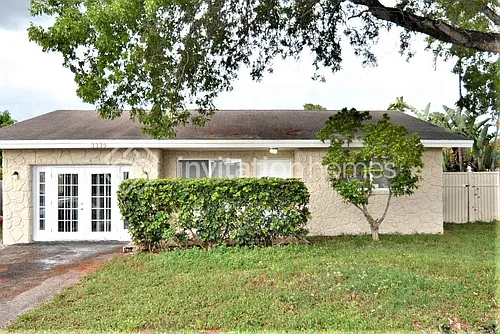 3339 NW 69th Ct Photo 1 3339 NW 69th Ct Photo 1