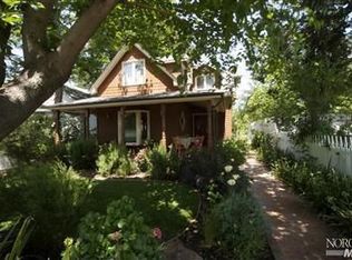 415 Tucker St, Healdsburg, CA 95448
