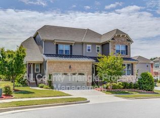 5100 Trembath Ln, Cary, NC 27519