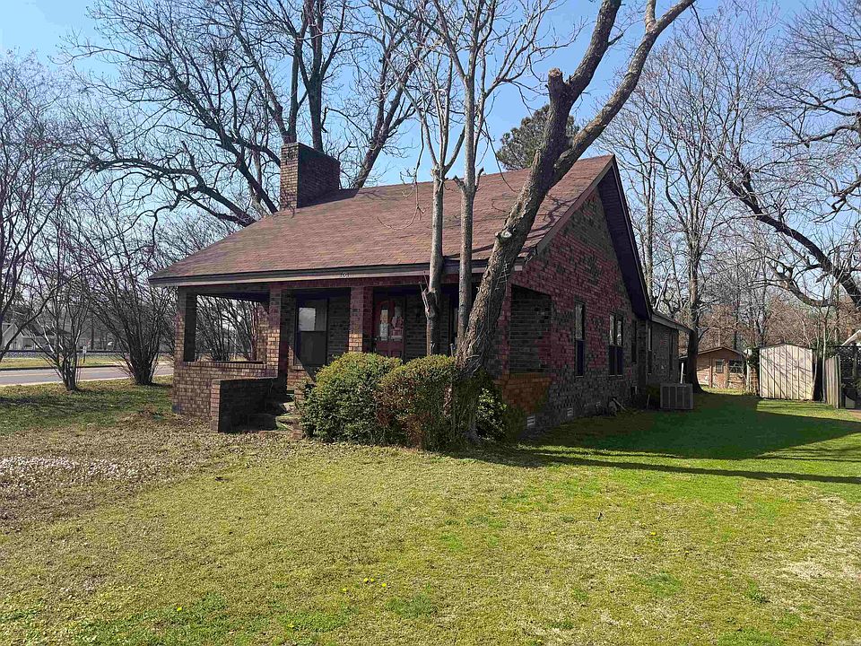 1st image of 101 W Montgomery St