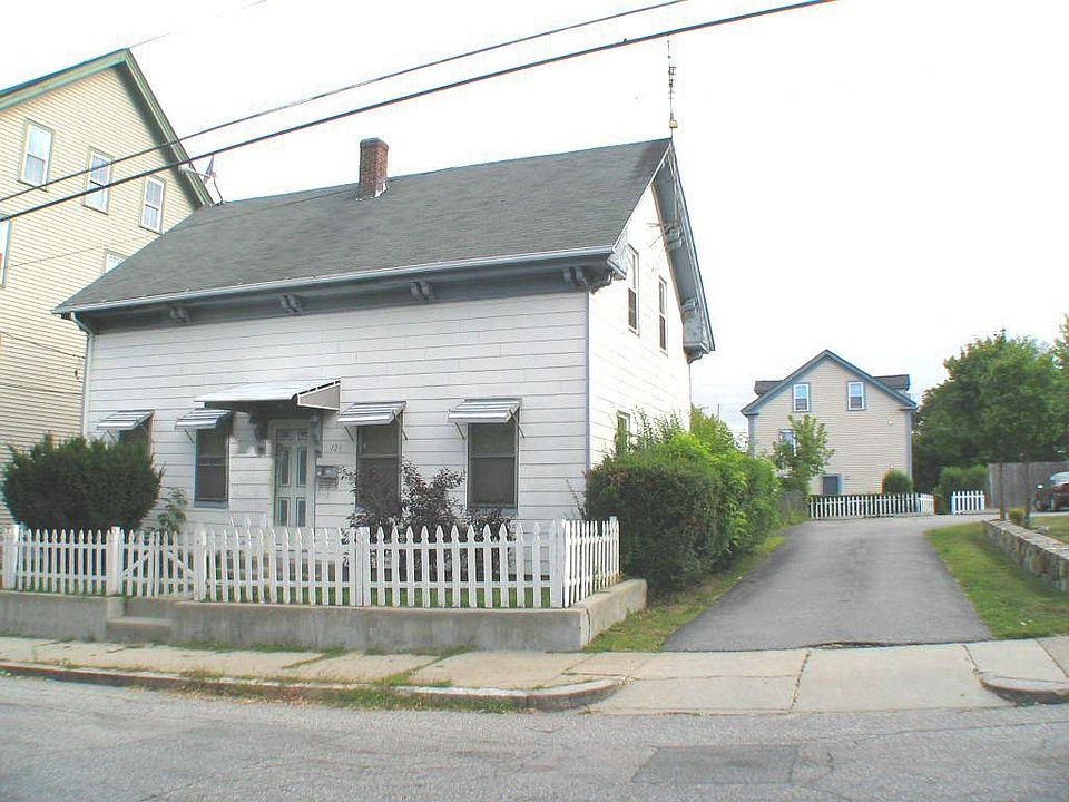 2nd image of 121 Olo St
