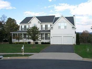1st image of 35734 Parklawn Ct