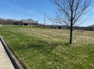 Mystic Rock Rd, Columbiana, OH 44408