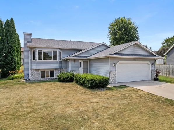 5464 Golfview Cir N, Oakdale, MN 55128