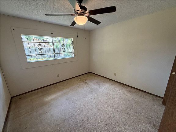5th image of 20006 Timber Forest Dr