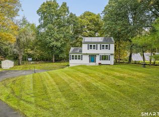 4 Briar Ln, New Milford, CT 06776