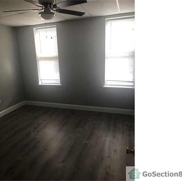 2nd image of 1818 E Wishart St #1