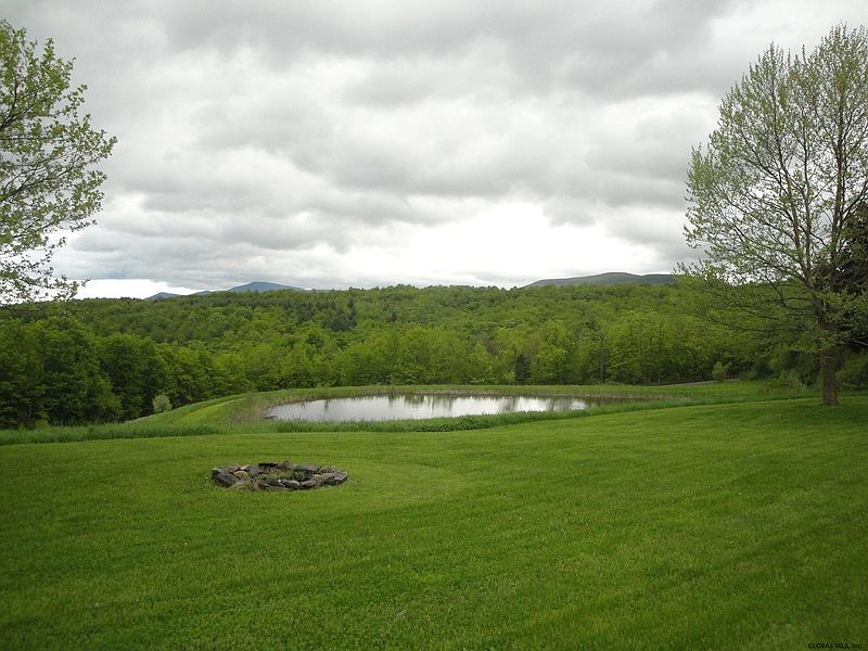 4th image of 966 Allen Teator Road