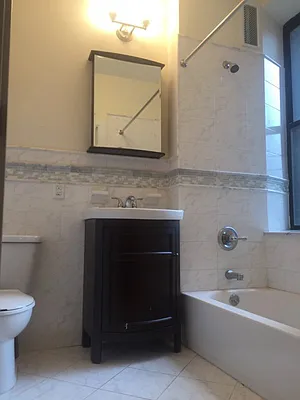 Rented by Bohemia Realty Group | media 17