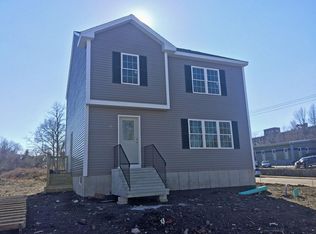 15 Sprague St, Fall River, MA 02724