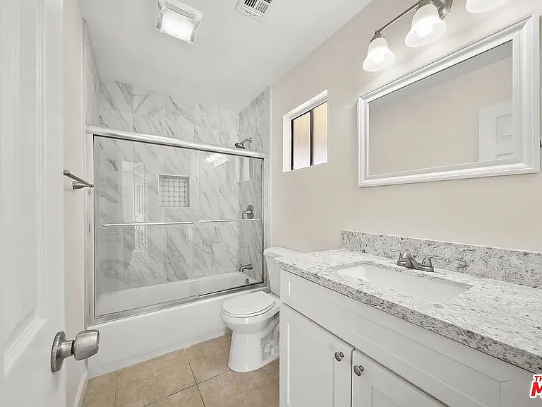 9861 Hoylake Rd — Photo 12