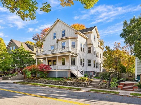 139-141 Rochambeau Ave, Providence, RI 02906