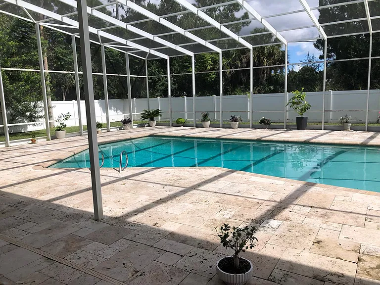 433 Pelican Bay Dr — Photo 6