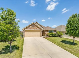 3011 Greenway Dr, Burleson, TX 76028