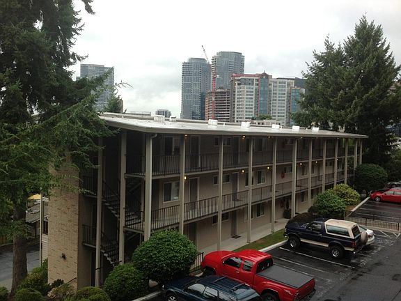 2nd image of 130 105th Ave SE APT 317