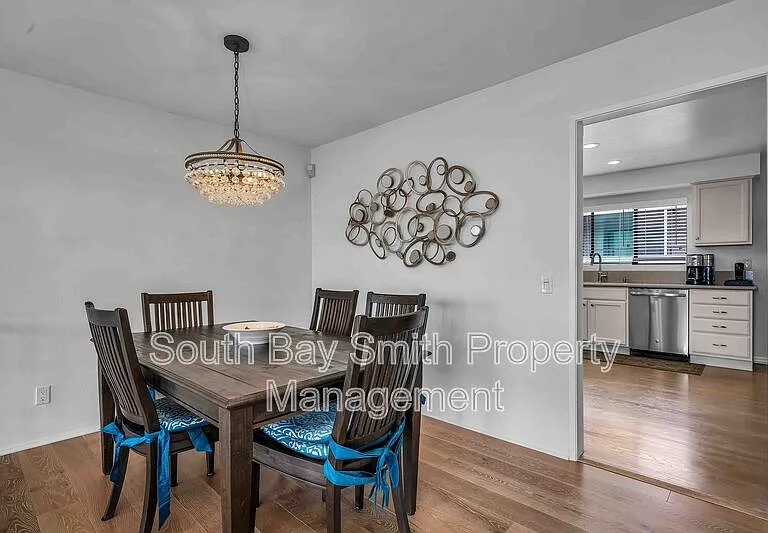 420 Palos Verdes Blvd — Photo 13