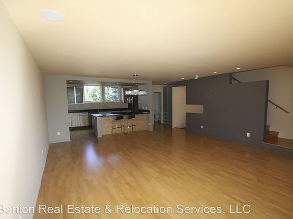 3rd image of 5201 E Northern Lights Blvd Unit 6N